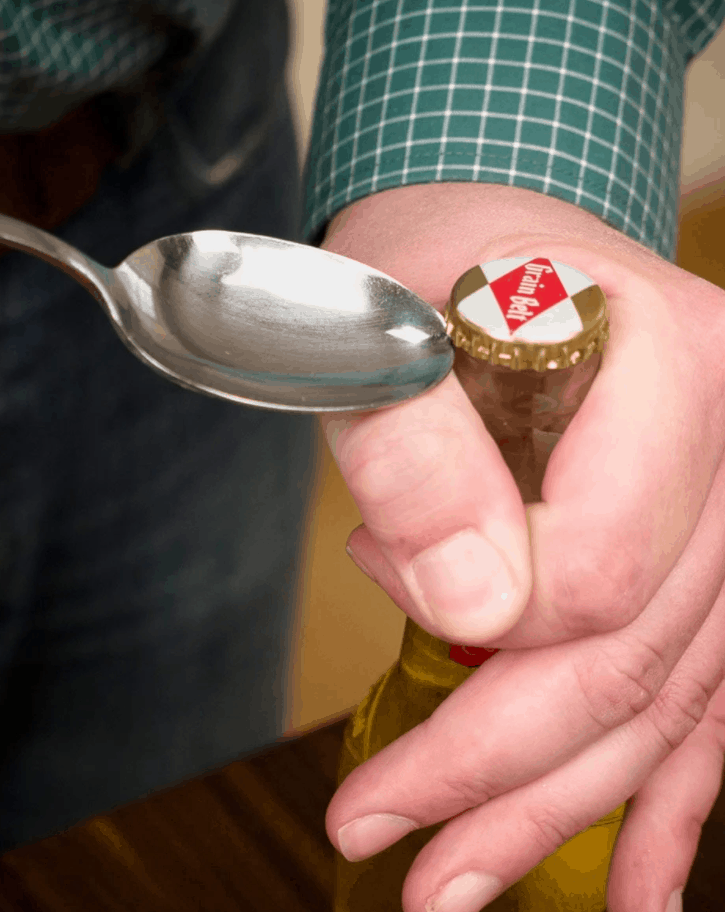 10 Different Ways to Open a Beer Bottle without a Bottle Opener
