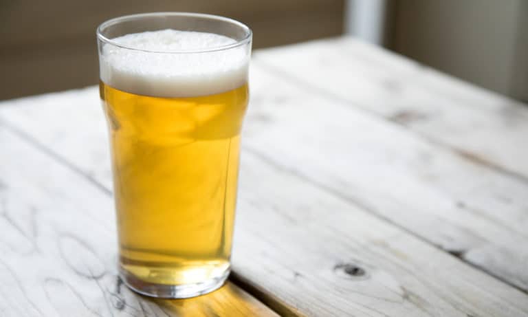 15 Best Light Beer Brands You May Like to Drink