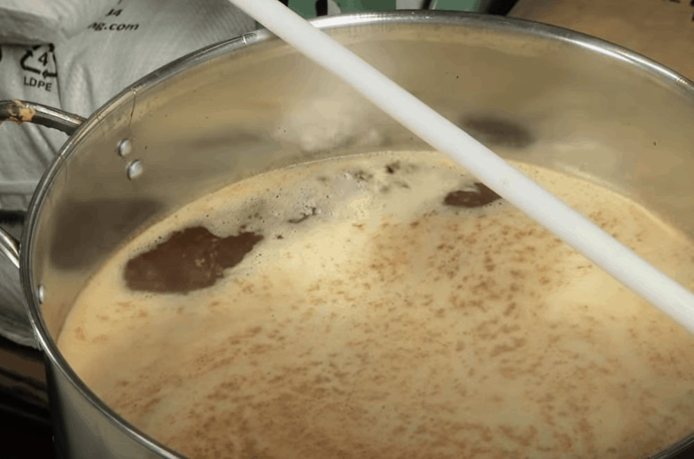 Boiling method for making non-alcoholic beer